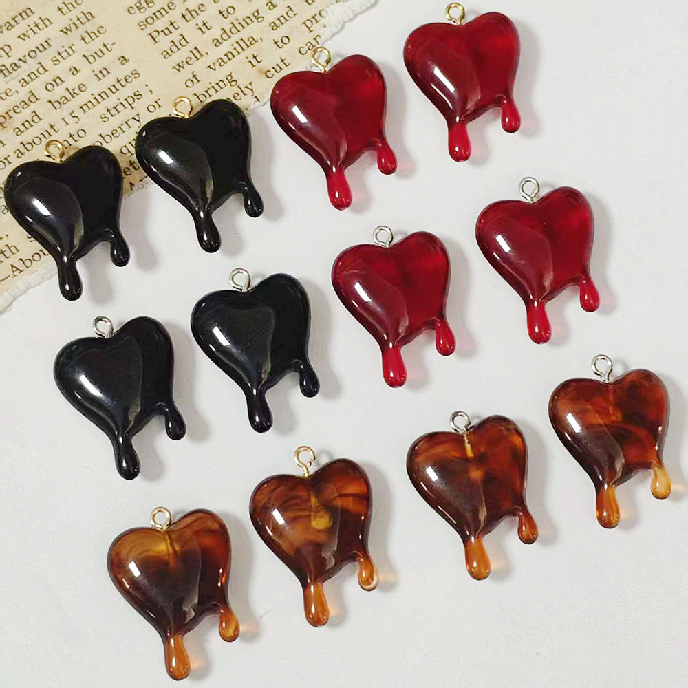 Resin Art Heart - 10pcs Drop Blood Heart-shaped Resin Charms