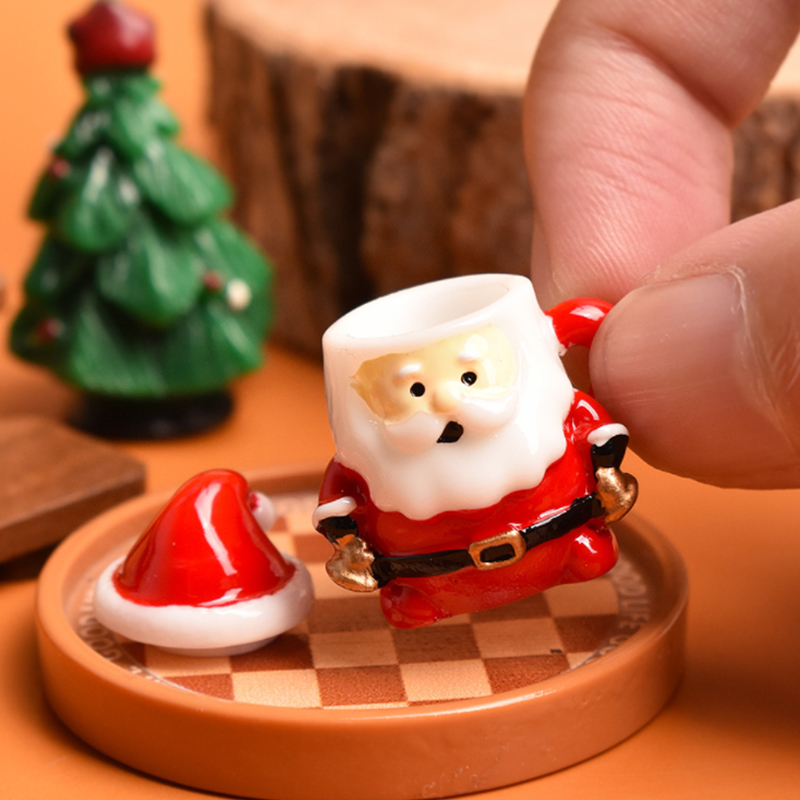 Resin Art Products - Mini Santa Teacup Ornament - Resin