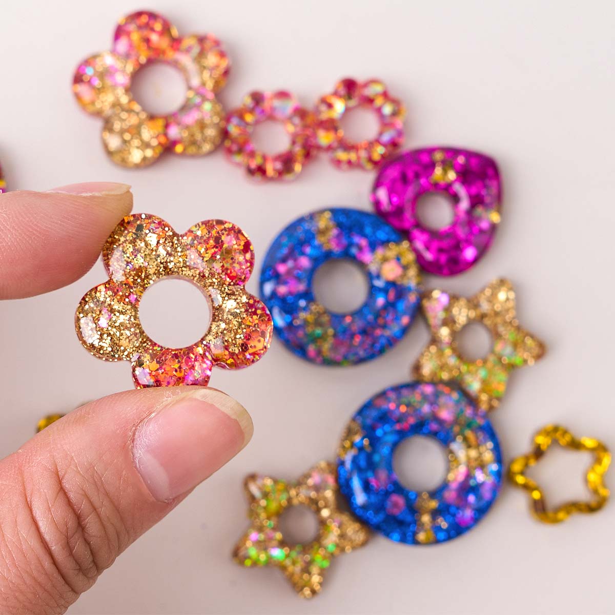 Multifuntional Jewelry Silicon - Resin Art Heart review and price