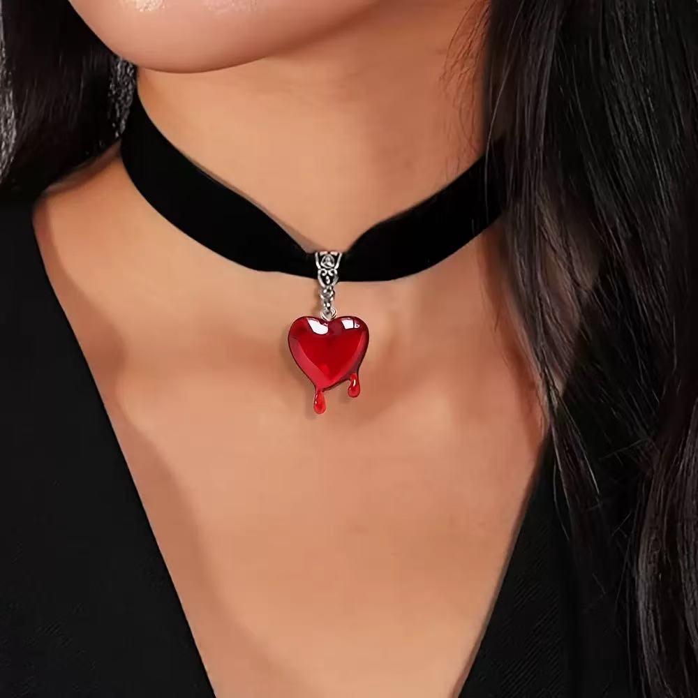 10pcs Drop Blood Heart-shaped  - Resin Art Heart review and price